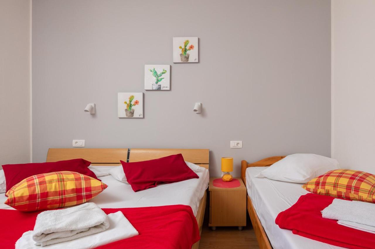 Beach Apartments Borovina Stanici エクステリア 写真